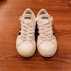 Adidas Baseline Shoes - Kids Size 3